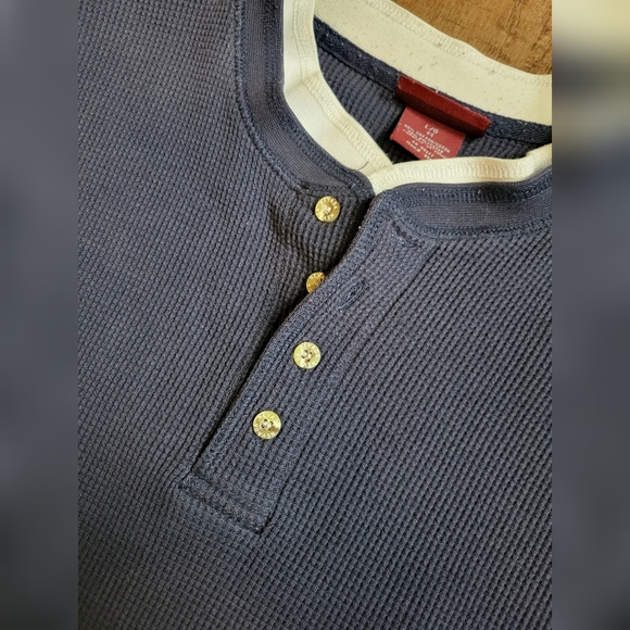 FREE W BUNDLE Nevada short sleeve henley - Picture 2 of 11